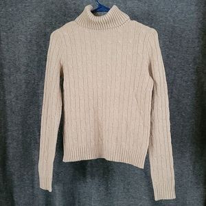 100% cashmere turtle neck